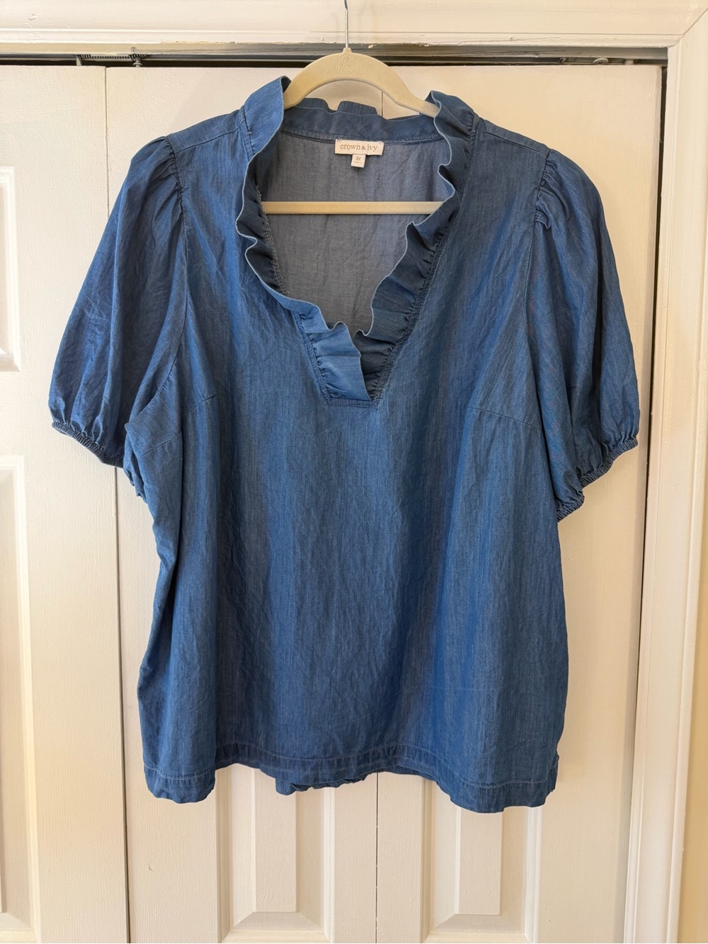 crown & ivy Chambray Ruffle V-Neck Top
